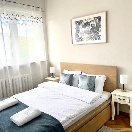 Agapella Apartamenty- Apartament Podniebny 5th With Balcony 50m From Pkp Apartamento *